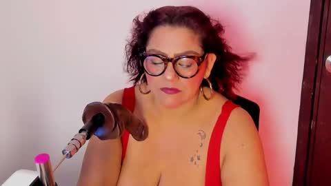 Aliyahs stone online show from September 2025 03:33:02 AM