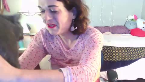 All of Oyl online show from November 2025 02:55:02 AM