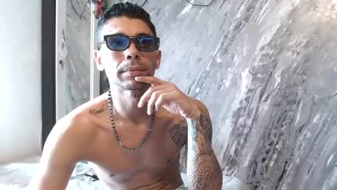 Snapshot of allanbarreto chatting on July 2026 06:44:01 PM Allan online show from July 2026 06:44:01 PM