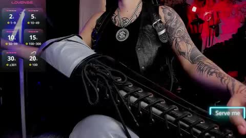   online show from December 2025 08:18:02 PM