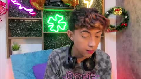 Snapshot of allen_starck chatting on November 2025 03:38:02 AM Allen online show from November 2025 03:38:02 AM