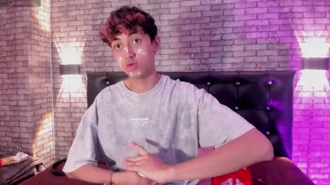 Snapshot of allen_starck chatting on February 2026 07:34:02 PM Allen online show from February 2026 07:34:02 PM