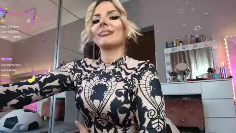 Snapshot of allesya23 chatting on June 2026 06:35:02 PM onlyfansallesya23 online show from June 2026 06:35:02 PM