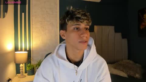 Allex online show from March 2025 03:08:01 AM