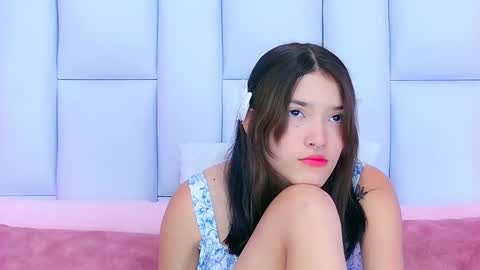 Allicia online show from March 2025 07:12:02 PM