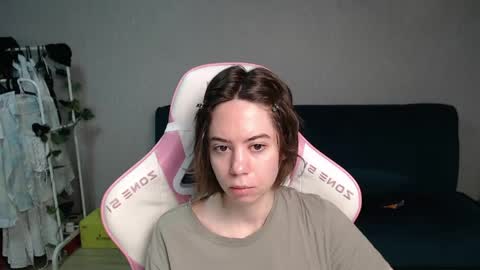 alice online show from April 2026 11:26:01 PM