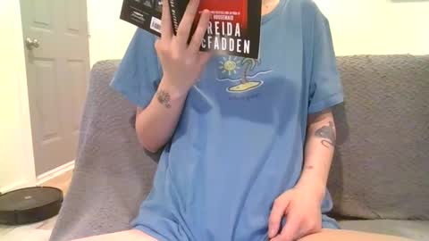 alliebearx online show from February 2025 08:58:02 PM