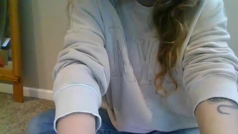 alliebearx online show from October 2025 07:11:02 PM