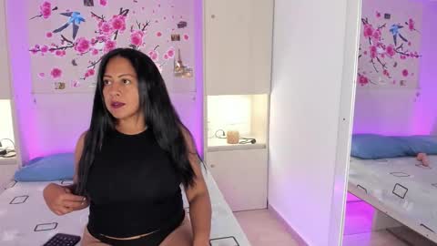 ALISON   online show from February 2026 07:52:01 PM