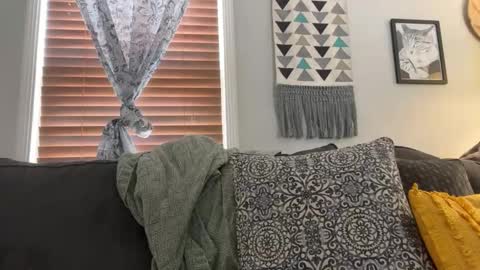  bb  online show from January 2025 02:43:01 PM