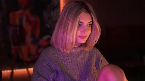 Allie online show from November 2025 05:51:02 AM