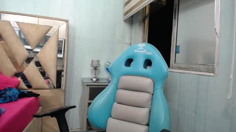 Snapshot of allison_baby20 chatting on February 2026 01:25:02 AM Allison online show from February 2026 01:25:02 AM