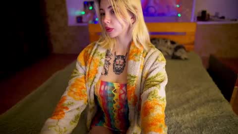 Snapshot of allison_cuty chatting on February 2025 09:09:01 PM Allison online show from February 2025 09:09:01 PM