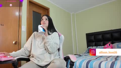 allison online show from October 2025 12:04:02 PM