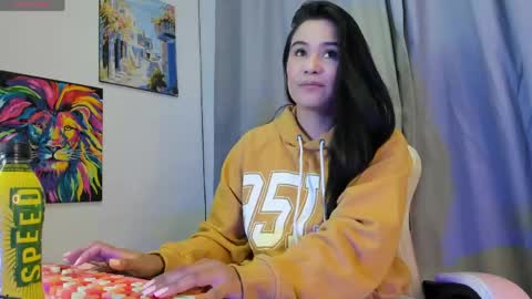 Snapshot of allison_love chatting on May 2026 12:18:01 AM allison online show from May 2026 12:18:01 AM