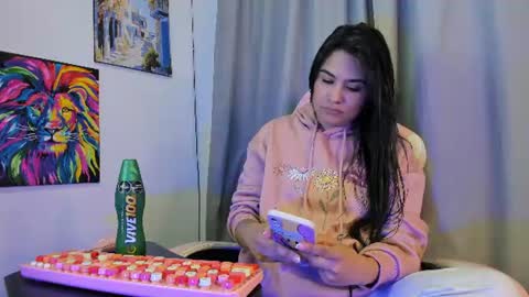 Snapshot of allison_love chatting on July 2026 12:04:01 AM allison online show from July 2026 12:04:01 AM