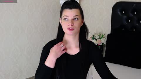 Snapshot of allisonn223 chatting on December 2024 02:34:02 AM Deea online show from December 2024 02:34:02 AM