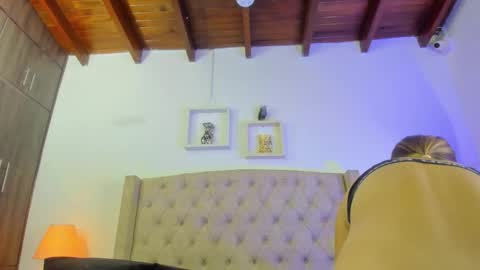 allisson online show from February 2025 12:03:02 PM