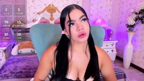 Snapshot of allissonjames chatting on October 2025 11:19:01 AM Allisson online show from October 2025 11:19:01 AM