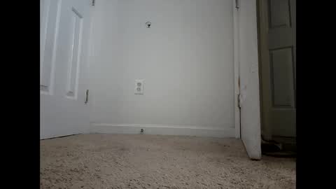 alllursss online show from December 2024 04:00:02 PM