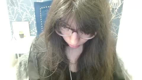 Snapshot of alllyson_ chatting on May 2026 08:15:01 PM alison online show from May 2026 08:15:01 PM