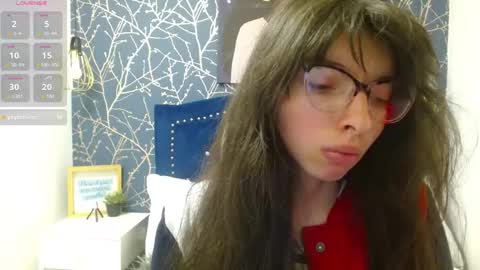 Snapshot of alllyson_ chatting on June 2026 08:58:01 PM alison online show from June 2026 08:58:01 PM