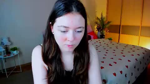 alluringeyess online show from July 2026 11:35:01 AM