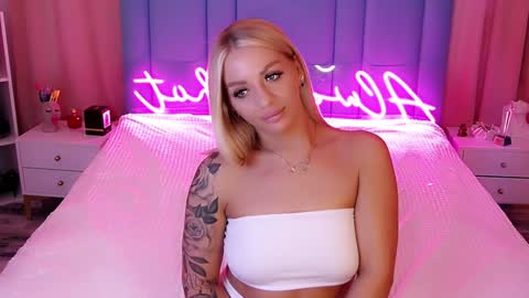 AlwaysHot online show from December 2024 03:26:01 AM