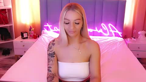 AlwaysHot online show from March 2025 02:50:01 AM