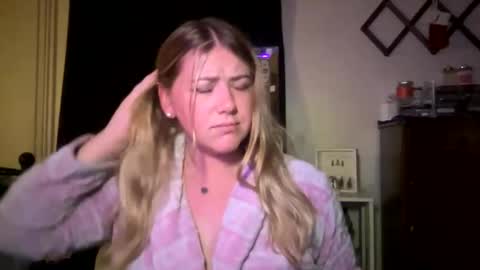 allyanalangel online show from November 2025 06:46:01 AM