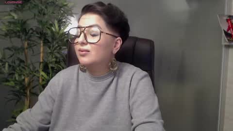         online show from February 2025 12:52:02 AM