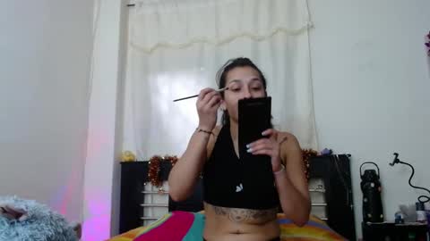 Snapshot of allyson_collins_ chatting on February 2025 08:14:02 PM Allyson collins online show from February 2025 08:14:02 PM