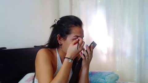 Snapshot of allyson_collins_ chatting on March 2025 07:25:01 PM Allyson collins online show from March 2025 07:25:01 PM