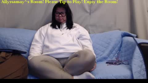 Allyssamay online show from March 2026 04:14:02 AM