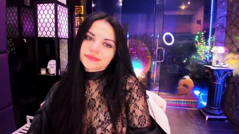 Snapshot of alma_pearl chatting on December 2024 06:32:01 AM Alma online show from December 2024 06:32:01 AM