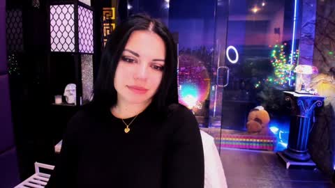 Snapshot of alma_pearl chatting on December 2024 07:30:01 AM Alma online show from December 2024 07:30:01 AM