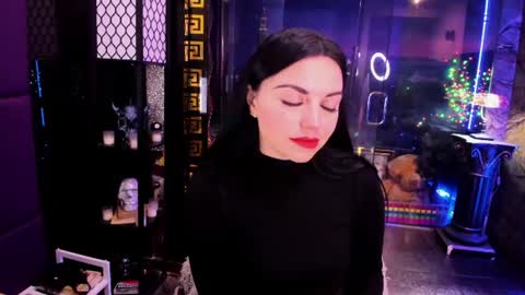 Snapshot of alma_pearl chatting on June 2026 06:57:01 AM Alma online show from June 2026 06:57:01 AM