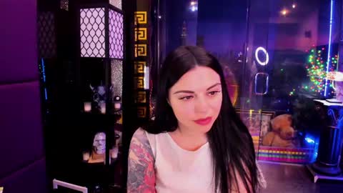 Snapshot of alma_pearl chatting on June 2026 07:40:01 AM Alma online show from June 2026 07:40:01 AM