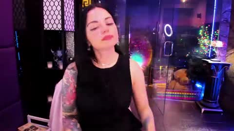 Snapshot of alma_pearl chatting on June 2026 05:57:01 AM Alma online show from June 2026 05:57:01 AM
