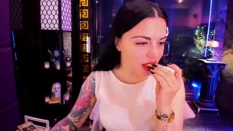 Snapshot of alma_pearl chatting on July 2026 06:42:02 AM Alma online show from July 2026 06:42:02 AM