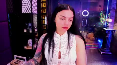Snapshot of alma_pearl chatting on July 2026 08:54:01 AM Alma online show from July 2026 08:54:01 AM