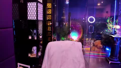 Snapshot of alma_pearl chatting on July 2026 09:16:02 AM Alma online show from July 2026 09:16:02 AM