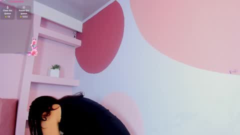 alma_x_ online show from April 2026 01:15:01 PM