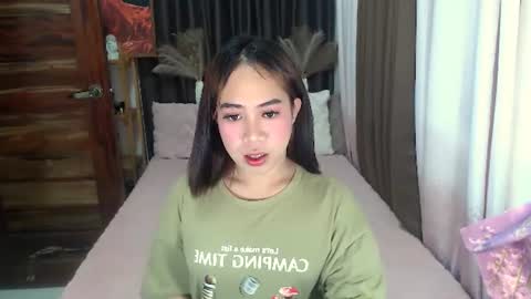 Snapshot of almira_scott chatting on June 2026 07:14:02 PM almira_scott online show from June 2026 07:14:02 PM