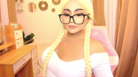 Snapshot of alodiacums chatting on November 2025 11:48:01 PM alodia x princess online show from November 2025 11:48:01 PM