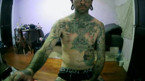 Snapshot of aloewish chatting on November 2025 08:39:02 AM Aloe online show from November 2025 08:39:02 AM