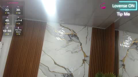 Snapshot of alonddra_tay chatting on May 2026 11:39:02 AM alonddra_tay online show from May 2026 11:39:02 AM