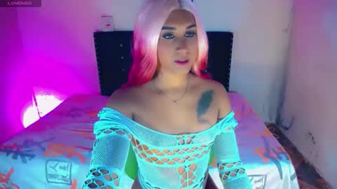 Snapshot of alondragill_ chatting on May 2026 03:14:02 AM alondragill_ online show from May 2026 03:14:02 AM