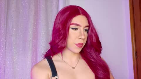 Hazel Bowie online show from March 2026 09:33:01 PM