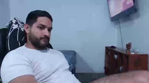 alonxoo online show from September 2025 12:00:02 AM